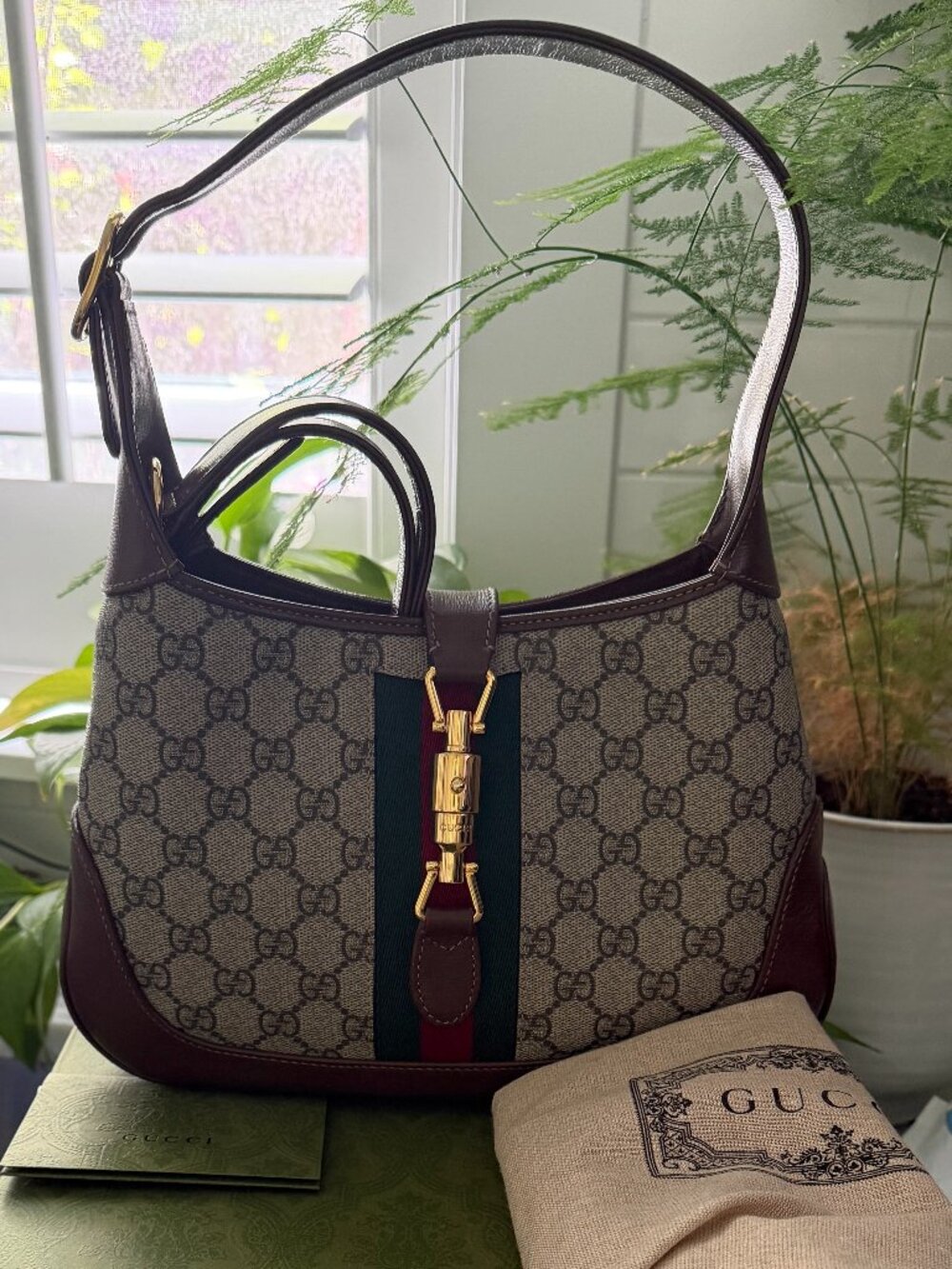 Gucci Jackie 1961 Small GG Supreme Canvas Shoulder Bag Brown 636706